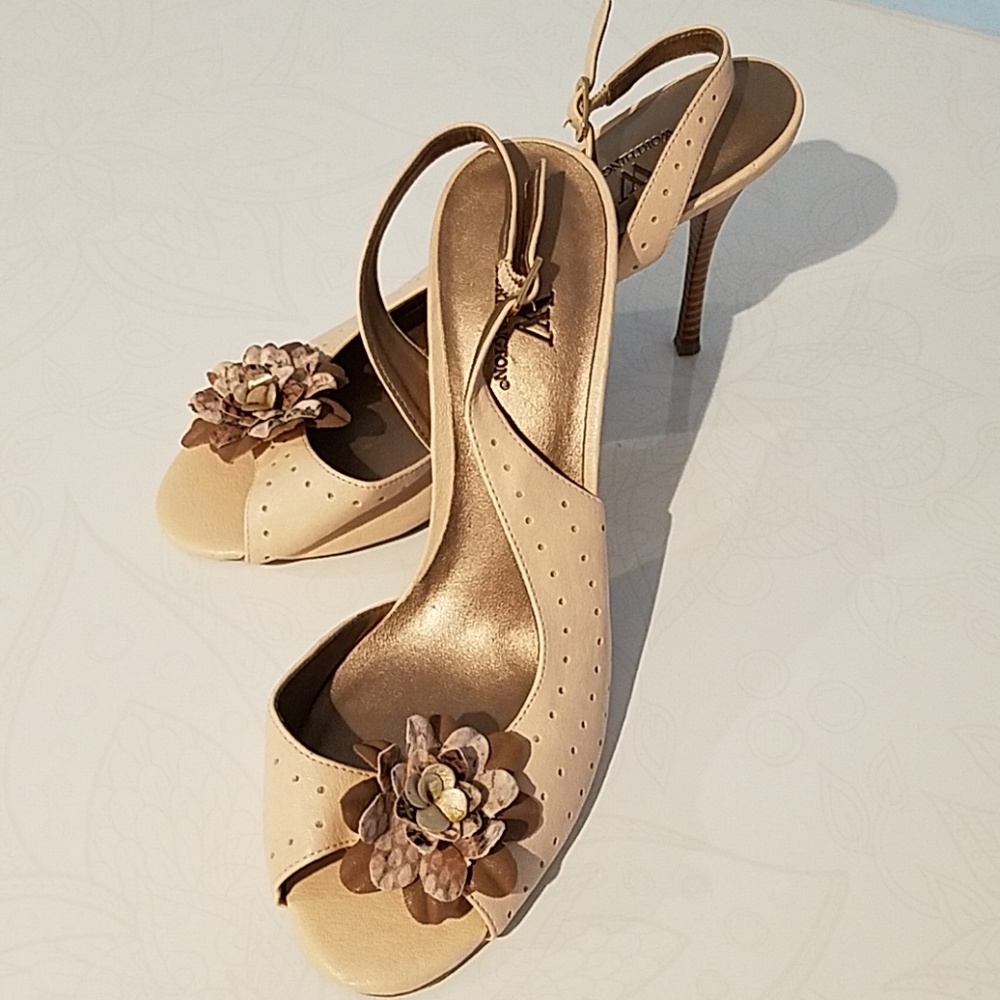 Worthington Flower High Heels